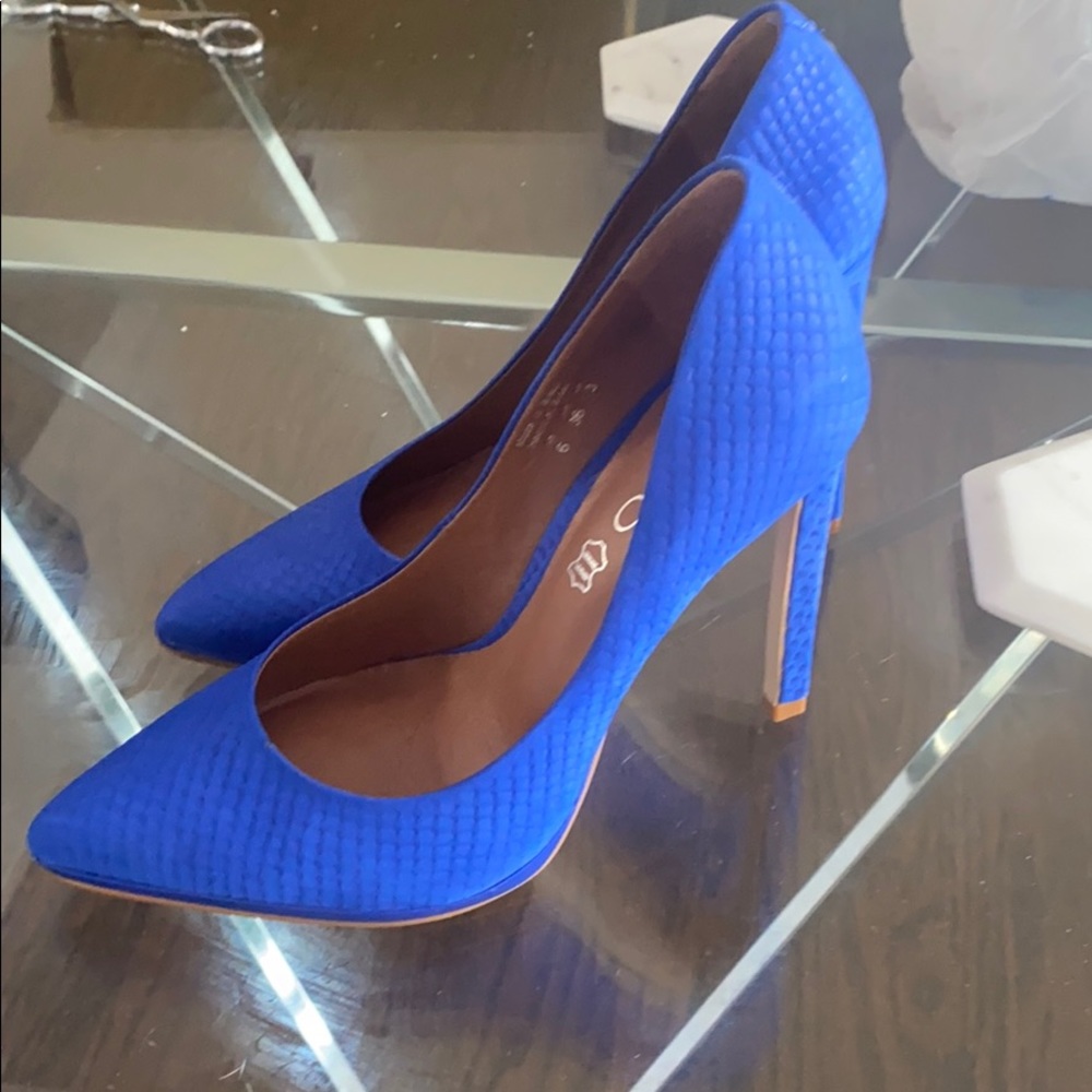 Aldo Blue Suede Textured Stiletto Heels Size 6
